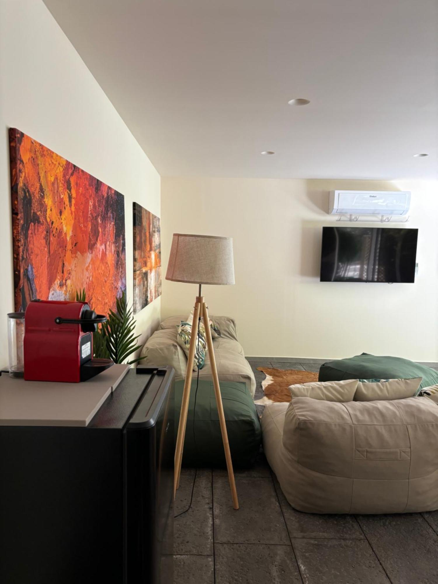 Delightful Relaxing Home With Heated Pool Near Catania, Taormina, The Sea And Mount Etna 加里 外观 照片